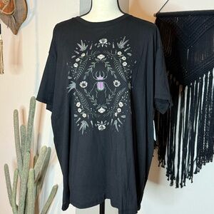 NWT! Torrid Nightfall Crystal Floral Heritage Jersey Tee